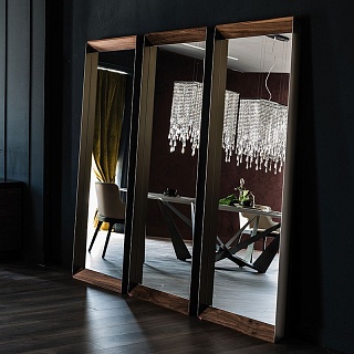  Excalibur  Cattelan Italia
